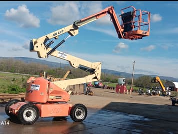 Main image JLG E450AJ